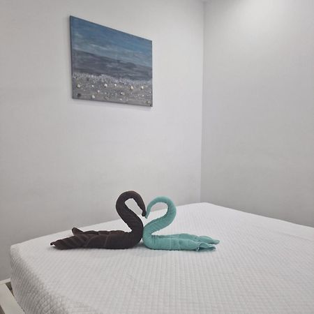 Barcelona,Apartamento Con Terraza Apartment L'Hospitalet de Llobregat Bagian luar foto