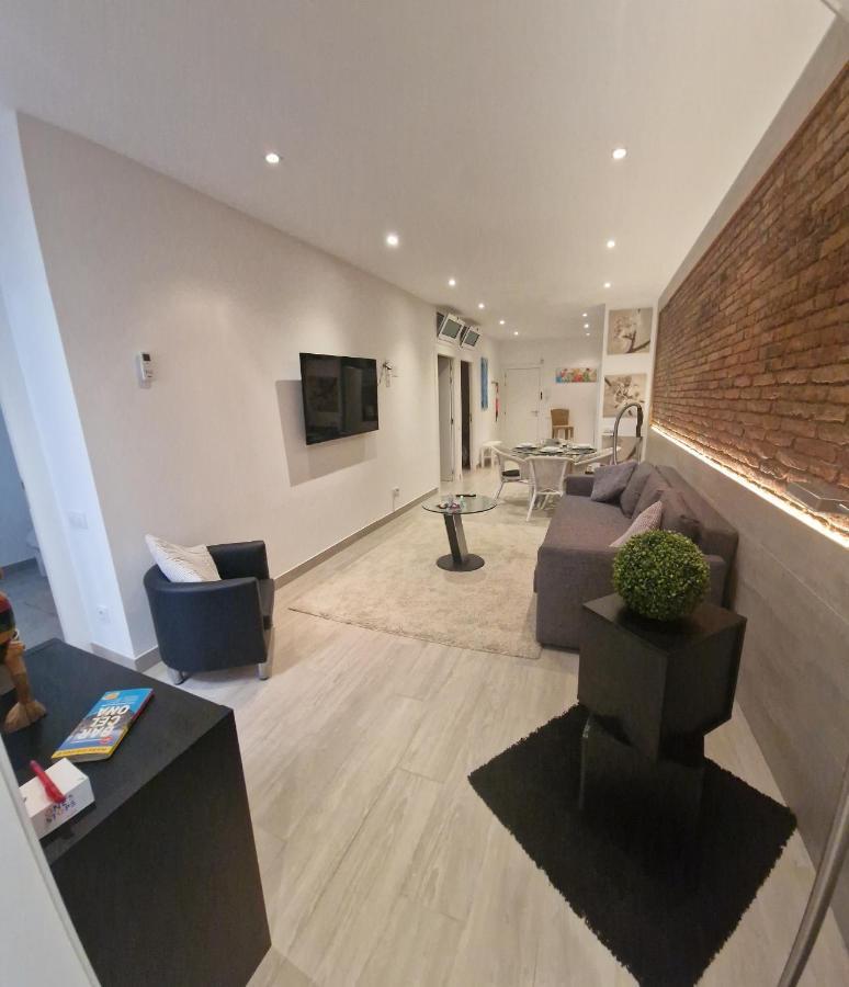 Barcelona,Apartamento Con Terraza Apartment L'Hospitalet de Llobregat Bagian luar foto