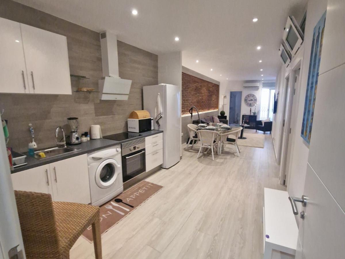Barcelona,Apartamento Con Terraza Apartment L'Hospitalet de Llobregat Bagian luar foto