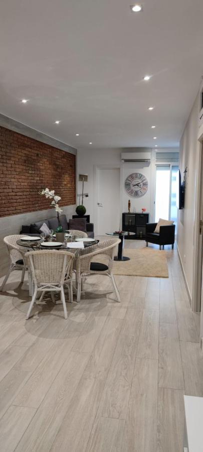 Barcelona,Apartamento Con Terraza Apartment L'Hospitalet de Llobregat Bagian luar foto