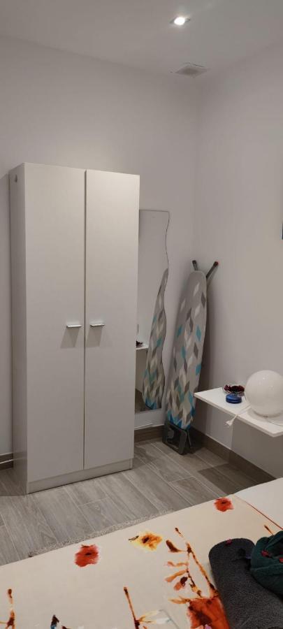 Barcelona,Apartamento Con Terraza Apartment L'Hospitalet de Llobregat Bagian luar foto